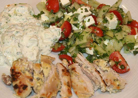 Greek_chicken_salad_meal_prep