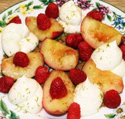 peach and rapsberry cheesecake smash