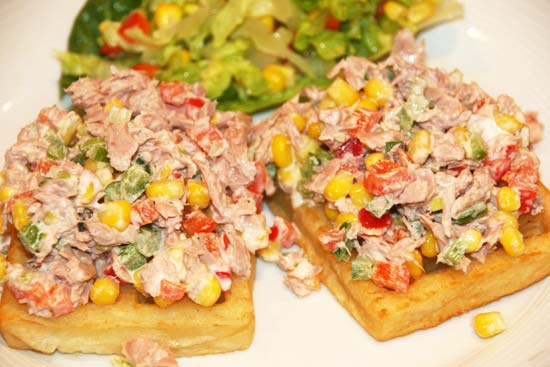 tuna_crunch_potato_waffle